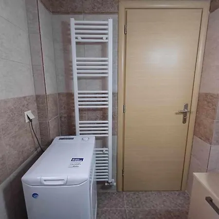 וילה Korilli