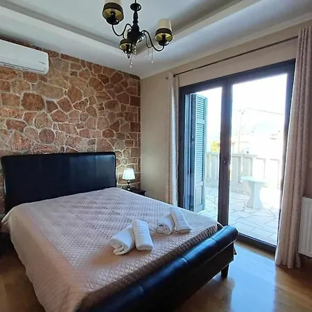 Korilli Villa *